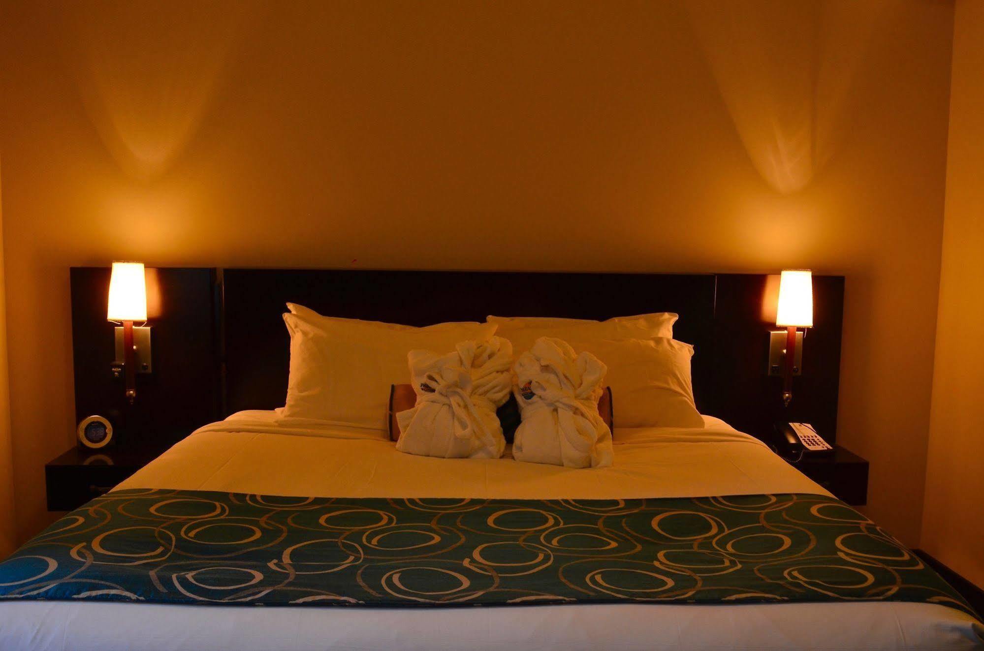 Paradise Resort Club And Spa Canmore Luaran gambar